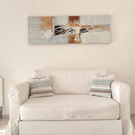 רוקברון-קאפ-מרט French Riviera Apartment With Swimming Pool And Free Parking Near Monaco מראה חיצוני תמונה