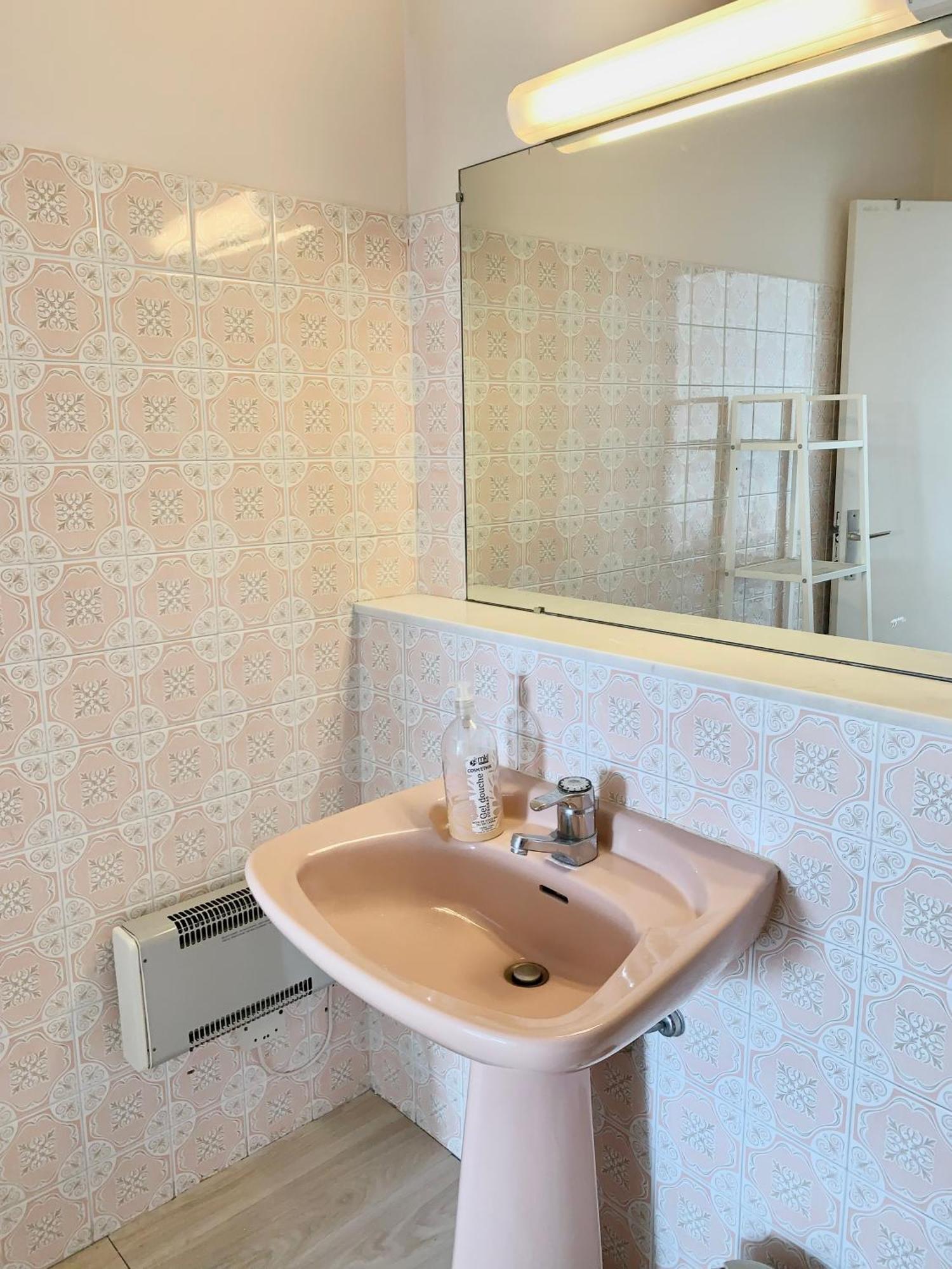 רוקברון-קאפ-מרט French Riviera Apartment With Swimming Pool And Free Parking Near Monaco מראה חיצוני תמונה
